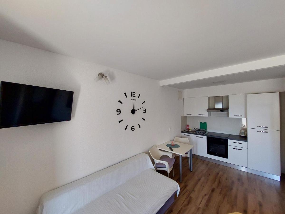 Apartments Matic Baška Voda Kültér fotó