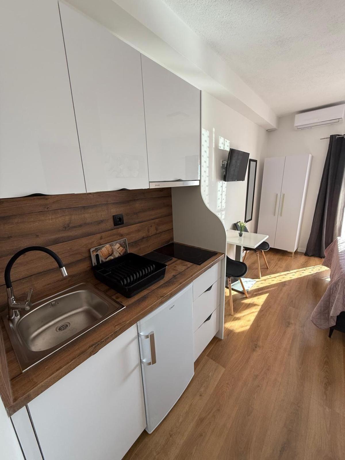 Apartments Matic Baška Voda Kültér fotó