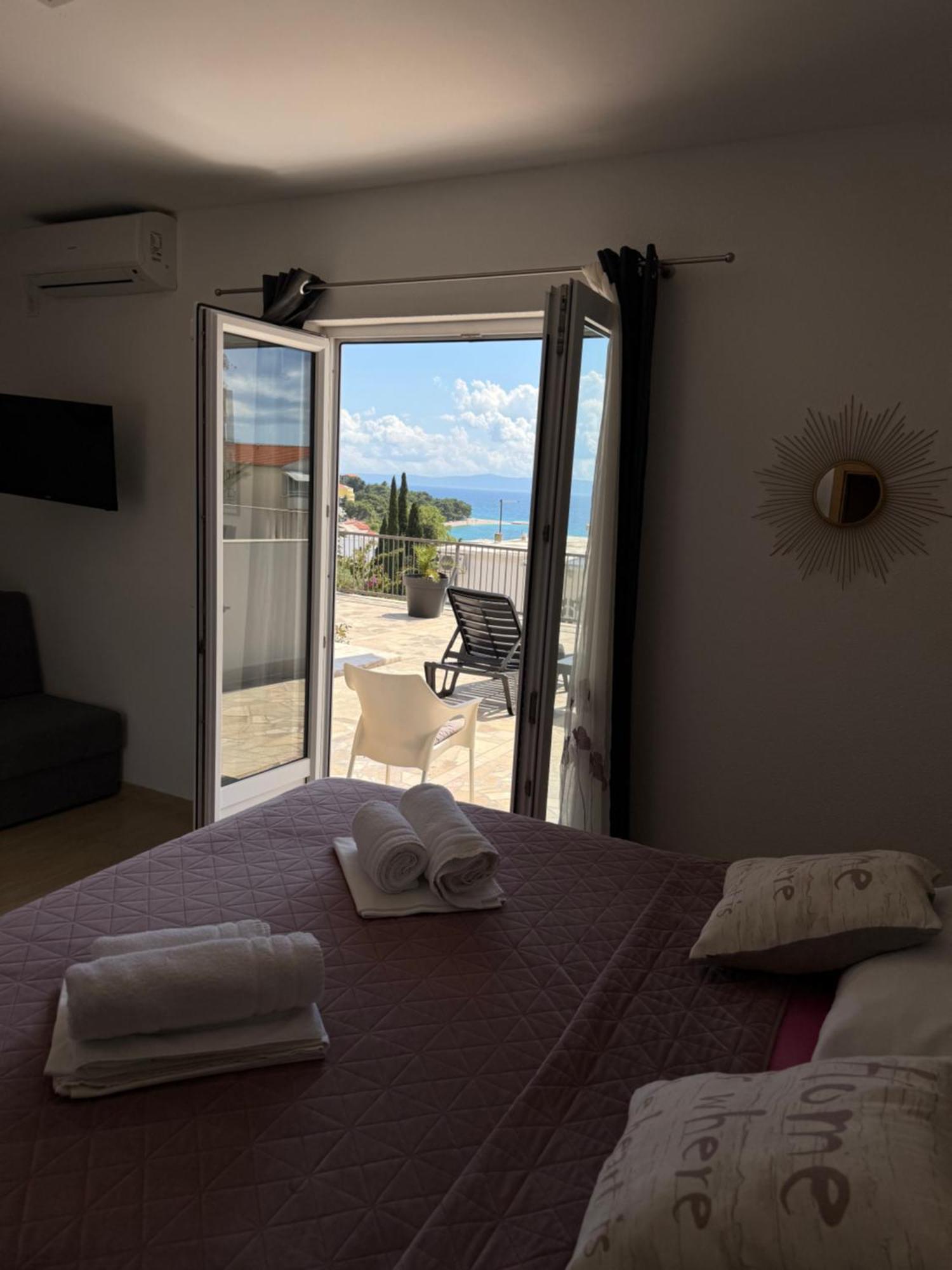 Apartments Matic Baška Voda Szoba fotó